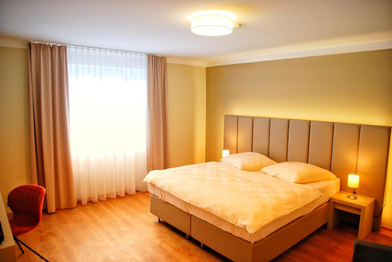 Walldorf Suites Boutique Hotel Kültér fotó