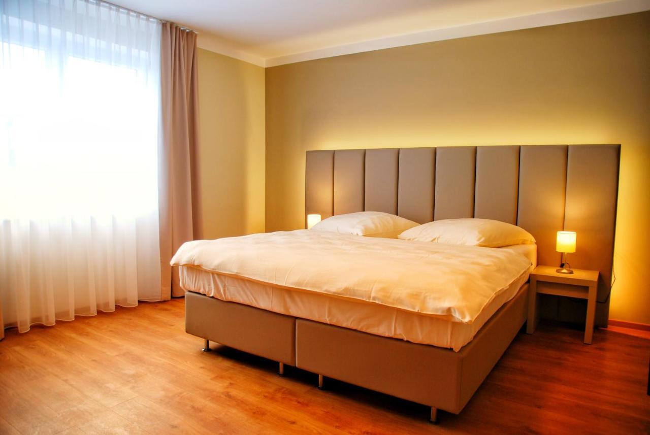 Walldorf Suites Boutique Hotel Kültér fotó